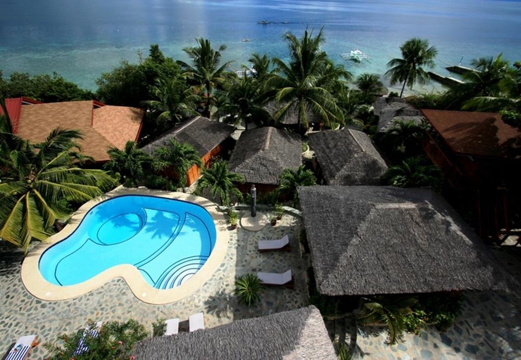 Magic Island Dive Resort Moalboal Exterior foto